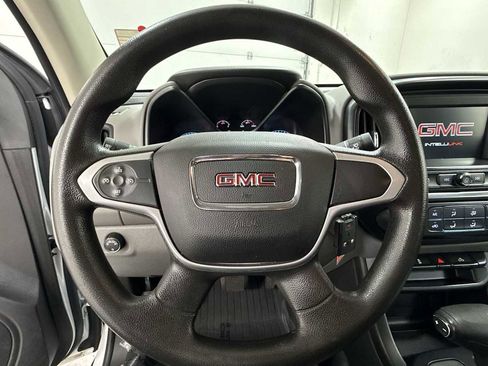 Used 2018 GMC Canyon 2WD Ext Cab 128.3 w/ Convenience Package image 16