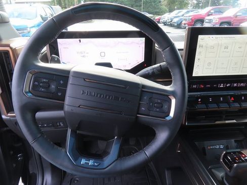 Used 2024 GMC Hummer EV 2X w/ Extreme Off-Road Package image 14