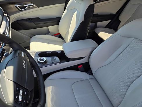 New 2026 Kia Sportage EX AWD/4WD image 16
