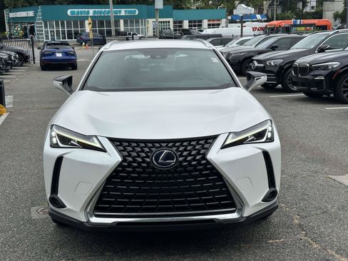 Used 2019 Lexus UX 250h AWD/4WD image 8