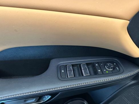 Certified 2025 Lexus RX 350 image 11