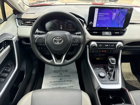 Used 2024 Toyota RAV4 Limited w/ Advanced Technology Package AWD/4WD image 17