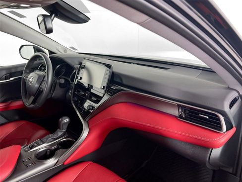 Used 2024 Toyota Camry XSE w/ Navigation Package image 25