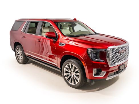 Used 2023 GMC Yukon Denali w/ Denali Reserve Package image 9