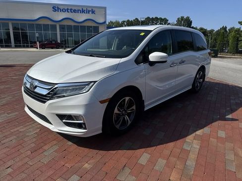 Used 2020 Honda Odyssey Touring image 4