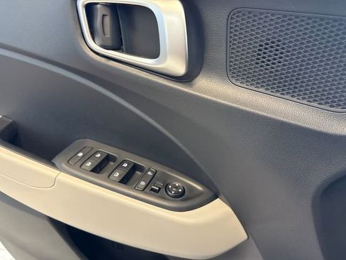 New 2026 Hyundai Venue SEL image 27