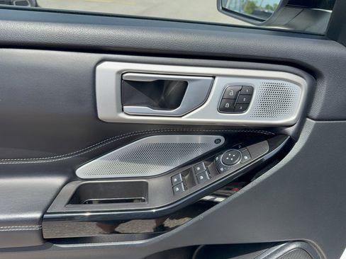 Certified 2023 Ford Explorer ST w/ Equipment Group 401A image 7