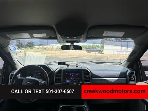 Used 2020 Ford F250 XLT w/ XLT Premium Package AWD/4WD image 14