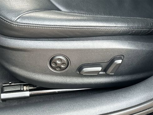 Used 2018 Audi A3 2.0T Premium w/ Convenience Package image 17