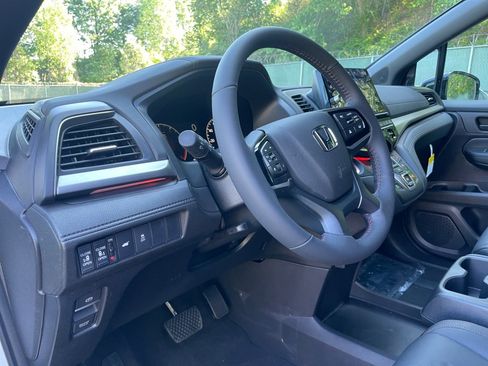 New 2026 Honda Odyssey Sport-L image 20