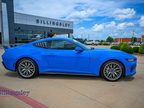 Certified 2024 Ford Mustang GT Premium RWD image 8