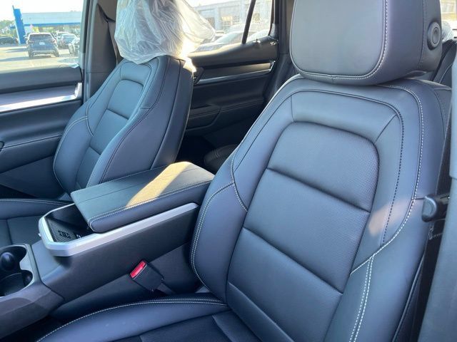 New 2027 GMC Terrain Elevation w/ Elevation Premium Package FWD image 9