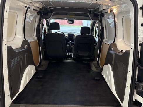 Used 2019 Ford Transit Connect XL image 10