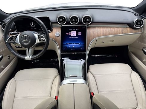Used 2025 Mercedes-Benz C 300 Sedan image 48