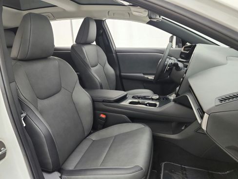 Used 2025 Lexus RZ 300e FWD image 20