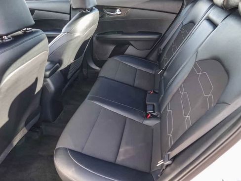 Certified 2021 Kia Forte GT-Line image 17