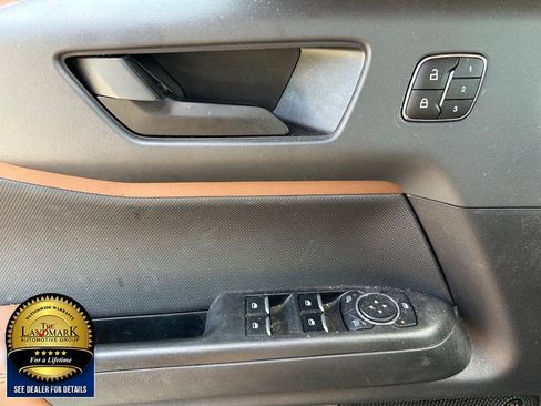 Used 2024 Ford Bronco Sport Outer Banks w/ Tech Package image 8