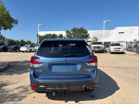 Used 2023 Subaru Forester Premium AWD/4WD image 6