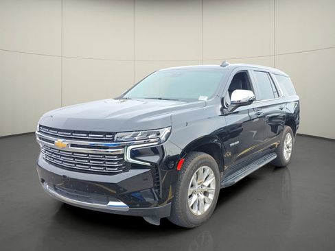 Used 2023 Chevrolet Tahoe Premier AWD/4WD image 4