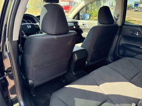 Used 2015 Honda Accord LX image 14