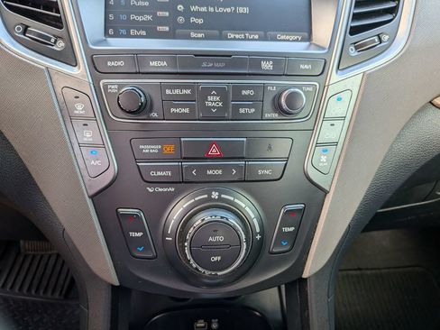 Used 2017 Hyundai Santa Fe FWD w/ SE Ultimate Tech Package 03 image 19