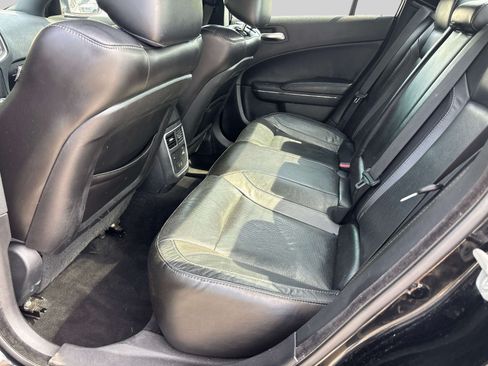 Used 2020 Dodge Charger SXT w/ Leather Interior Group RWD image 10