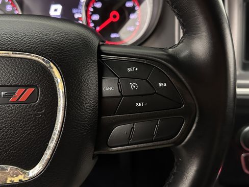 Used 2022 Dodge Charger SXT image 19