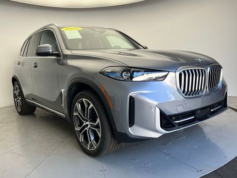 Certified 2026 BMW X5 xDrive40i AWD/4WD image 2