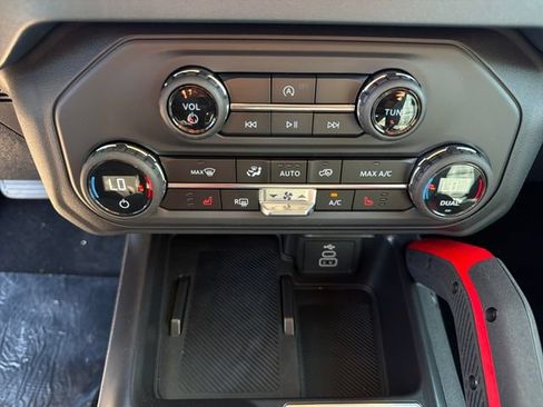 New 2026 Ford Bronco Heritage Edition AWD/4WD image 30