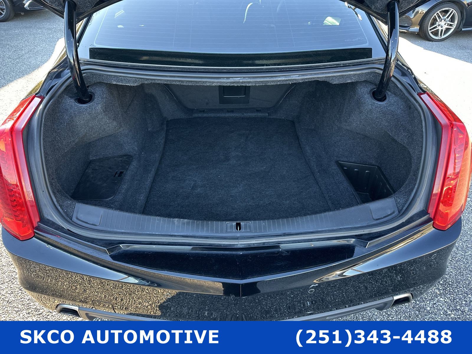 Used 2018 Cadillac CTS Sedan RWD image 21