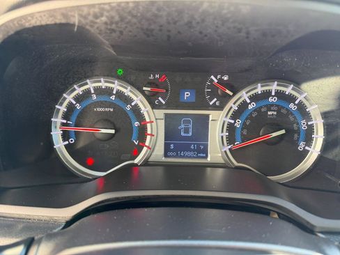 Used 2016 Toyota 4Runner Limited image 38