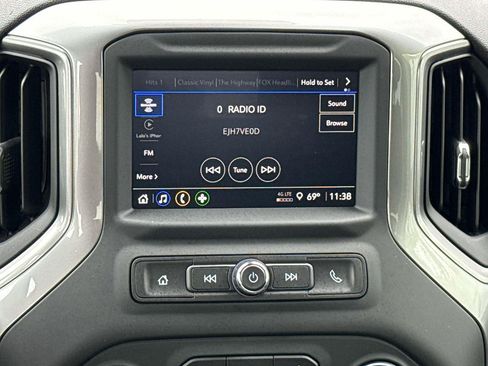 Used 2025 Chevrolet Silverado 1500 Custom RWD image 20