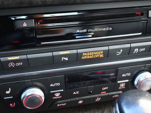 Used 2018 Audi S7 Prestige w/ Driver Assistance Package image 26