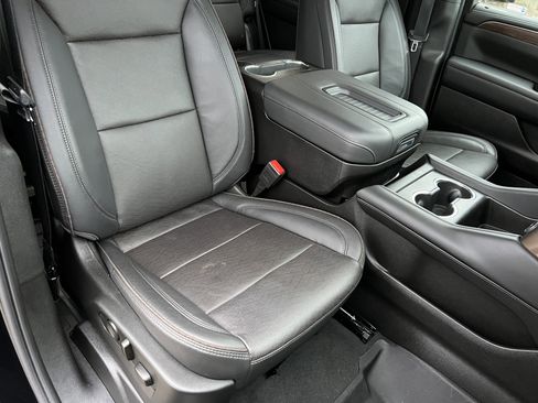 Used 2024 Chevrolet Tahoe High Country image 27