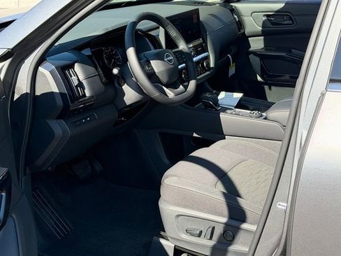 New 2026 Nissan Pathfinder SV AWD/4WD image 10