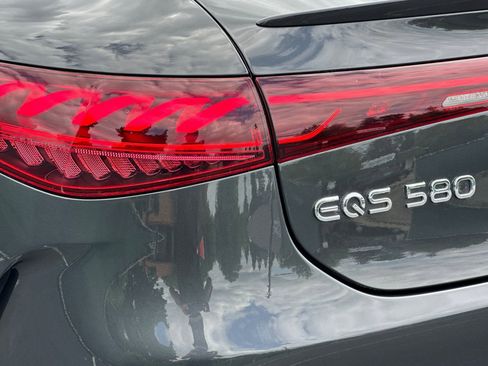 Certified 2023 Mercedes-Benz EQS 580 4MATIC Sedan image 12