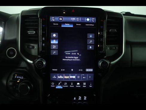 New 2026 RAM 1500 4x4 Crew Cab image 19