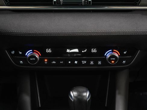 Used 2018 MAZDA MAZDA6 Signature FWD image 18