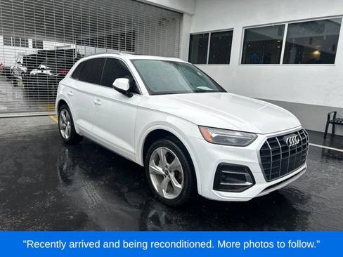 Used 2021 Audi Q5 2.0T Premium Plus w/ Premium Plus Package AWD/4WD image 1
