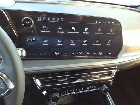 New 2026 Chevrolet Traverse LT FWD image 13