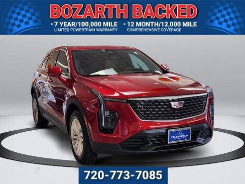 Used 2024 Cadillac XT4 Luxury w/ Cold Weather Package AWD/4WD image 6