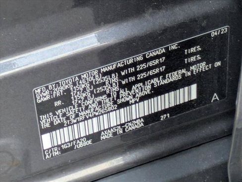 Used 2023 Toyota RAV4 XLE w/ Convenience Package FWD image 17