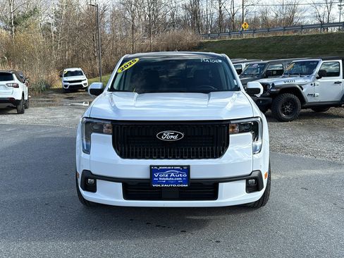 Used 2025 Ford Maverick Lobo image 8