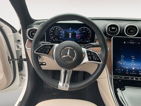 Used 2023 Mercedes-Benz C 300 4MATIC Sedan image 12