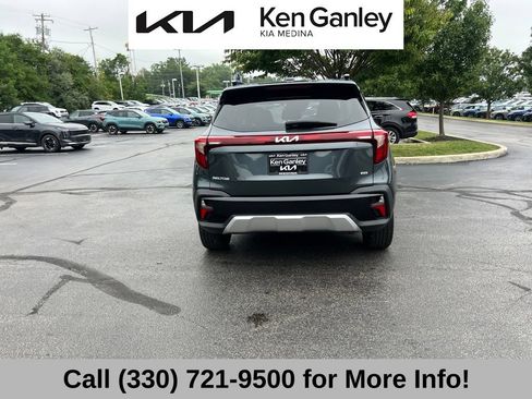 Used 2025 Kia Seltos S AWD/4WD image 12