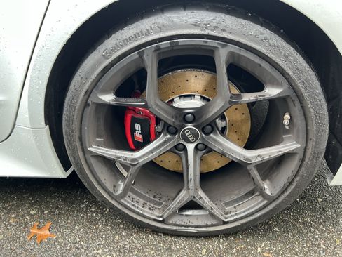 Used 2024 Audi RS 7 Performance image 13