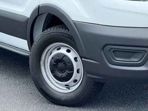 New 2025 Ford Transit 250 148 Medium Roof image 2