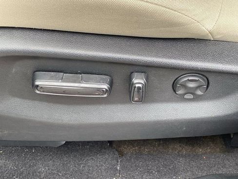Used 2017 Honda CR-V EX image 15