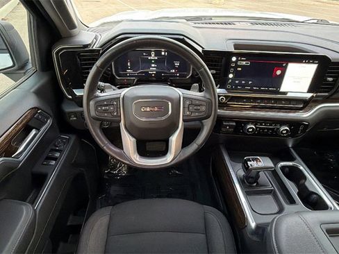 Used 2022 GMC Sierra 1500 Elevation image 28