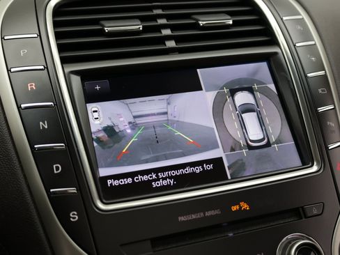 Used 2019 Lincoln Nautilus Reserve FWD image 27